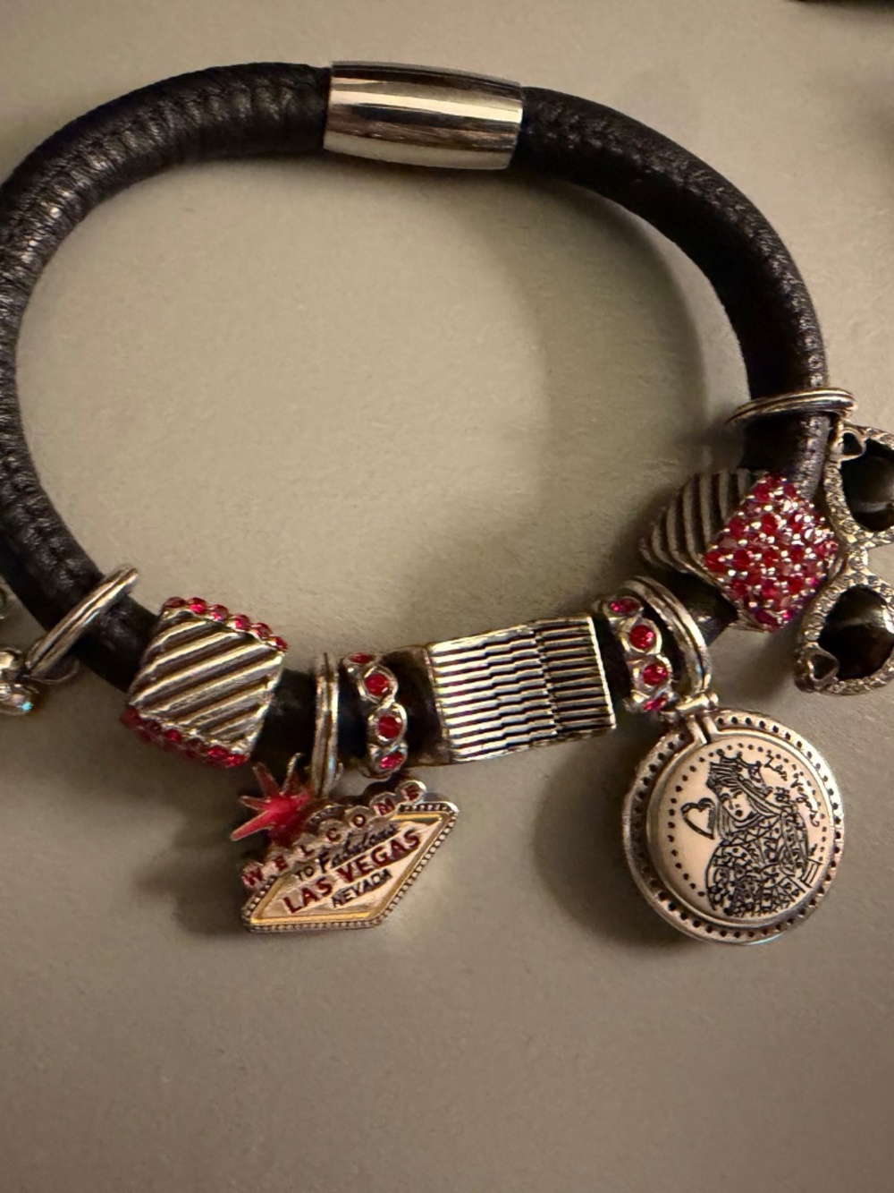 Pandora Las Vegas Bracelet - Picture 2 of 2